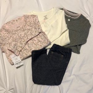 New Carter’s baby girl 12M onesies and leggings